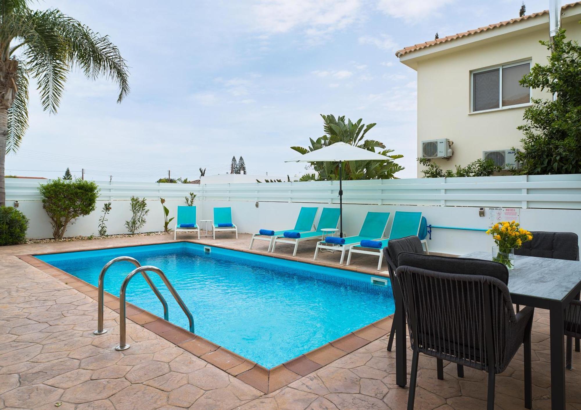 Luxvillasrentals Ajia Napa Zewnętrze zdjęcie